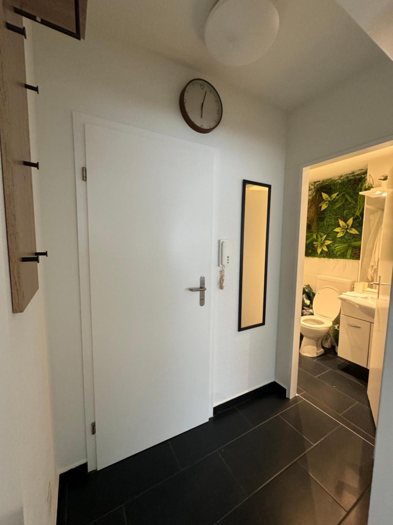 Eine Schoene Wohnung Am Messeplatz Basilea Esterno foto
